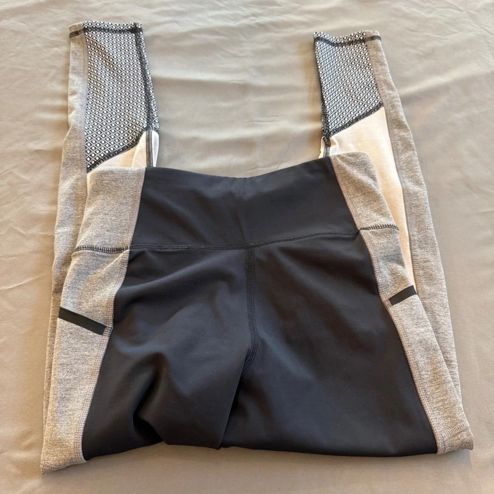Champion C9 Womens Colorblock Athletic Leggings Black Gray White‎ Pockets Small